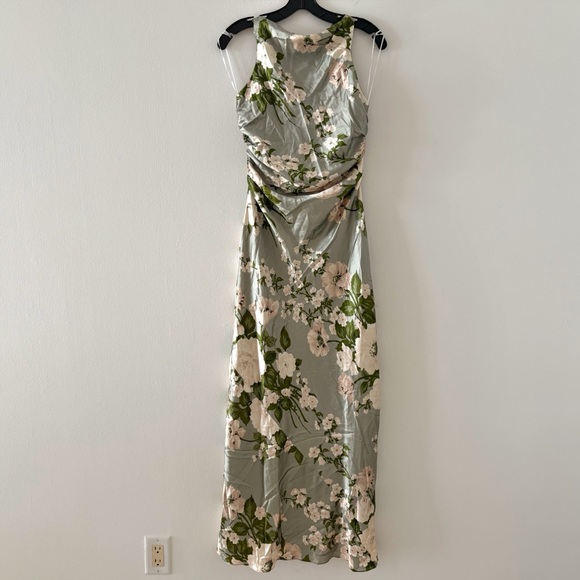 Reformation Anaiis Silk Dress in Tarragon - Picture 3 of 11